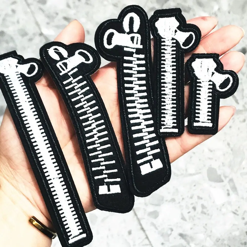 1pc crânio preto legal zíper diy bordado ferro em remendos para roupas mochila adesivos costurar em emblemas remendo