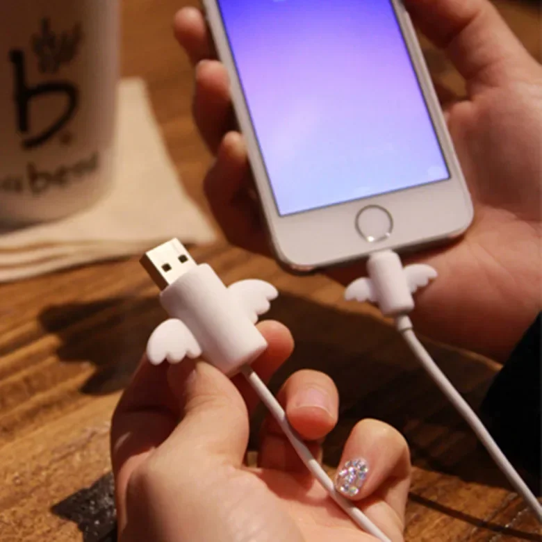 1 pçs novo anjo cabo protetor enrolador bonito dos desenhos animados capa proteger caso fio organizador mordida titular para iphone suportes de armazenamento