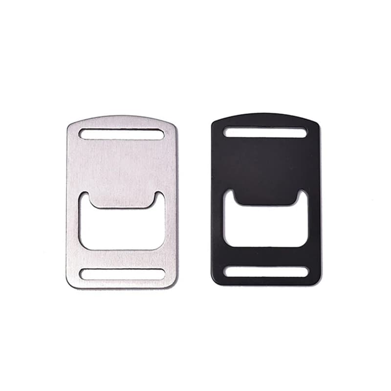 Abridor de garrafa de cerveja de aço inoxidável plano ao ar livre mochila webbing fivela cordão abridor de garrafa para viagens
