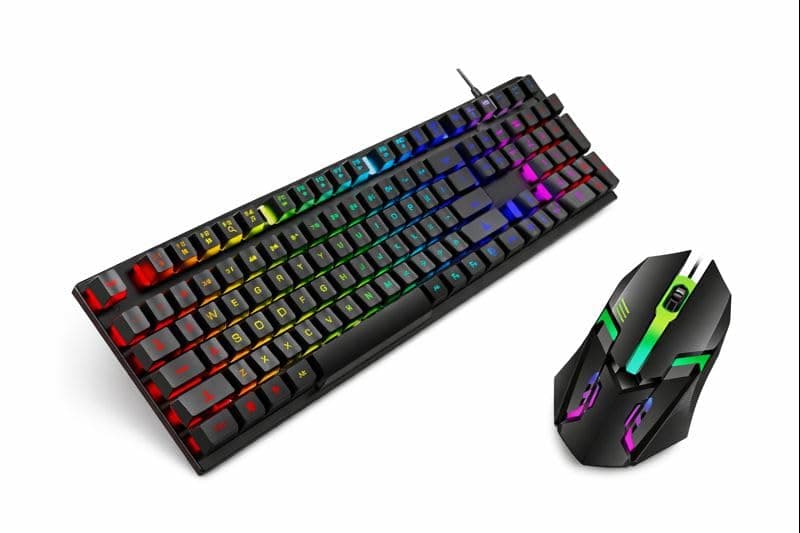 Kit Teclado Gamer Semi Mecânico RGB, com Mouse Gamer 3600DPI, Óptico Compatível Com todos os vídeo games e computadores